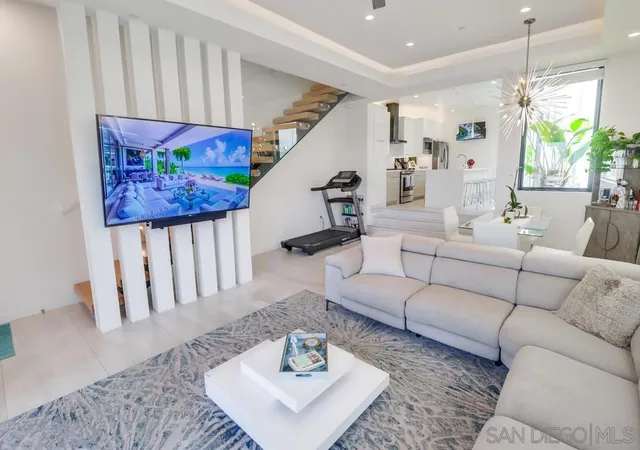 2nd image of 140 Imperial Beach Blvd, Imperial Beach, CA 91932 | MLS# 260015215SD