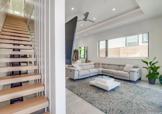 3rd image of 140 Imperial Beach Blvd, Imperial Beach, CA 91932 | MLS# 260015215SD