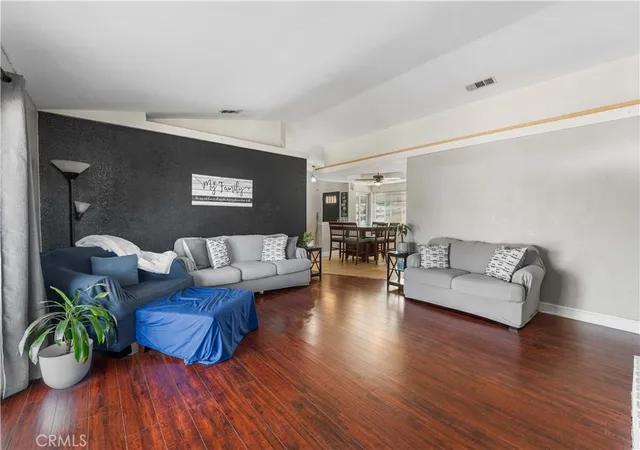 5th image of 15723 Halinor St, Hesperia, CA 92345 | MLS# SR26136635