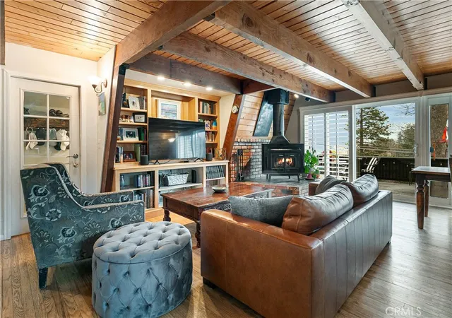 3rd image of 27935 St Bernard, Lake Arrowhead, CA 92352 | MLS# IG26135402