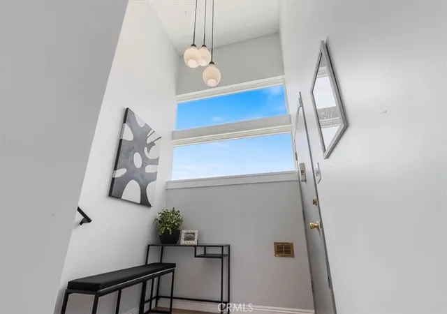 Photo 3 of Townhouse for sale at 4567 Don Ricardo Dr, Los Angeles, CA 90008 | MLS# SB26126472 | Listing updated on 2026-10-03