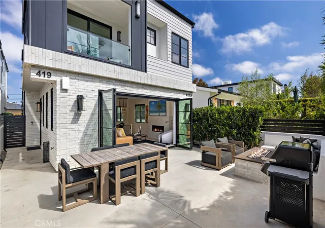 Homes for sale in Corona Del Mar, CA | 419 Narcissus, Corona Del Mar, CA 92625 | MLS# NP26136670