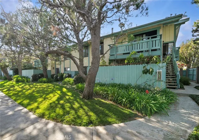 Homes for sale in Torrance, CA | 20405 S Vermont, Torrance, CA 90502 | MLS# CV26136865