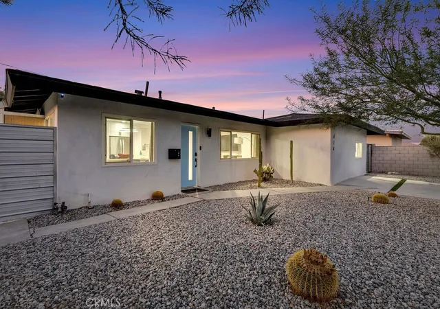 Single family home for sale at 414 W Avenida Cerca, Palm Springs, CA 92262 | MLS# SB26136582