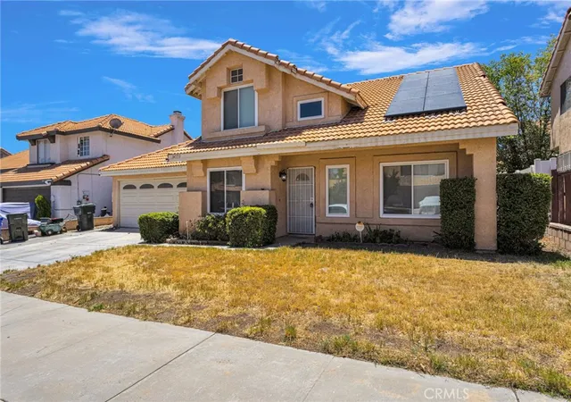 Photo 3 of Single family home for sale at 14553 Golden Trl, Victorville, CA 92392 | MLS# HD26136396 | Listing updated on 2026-09-01
