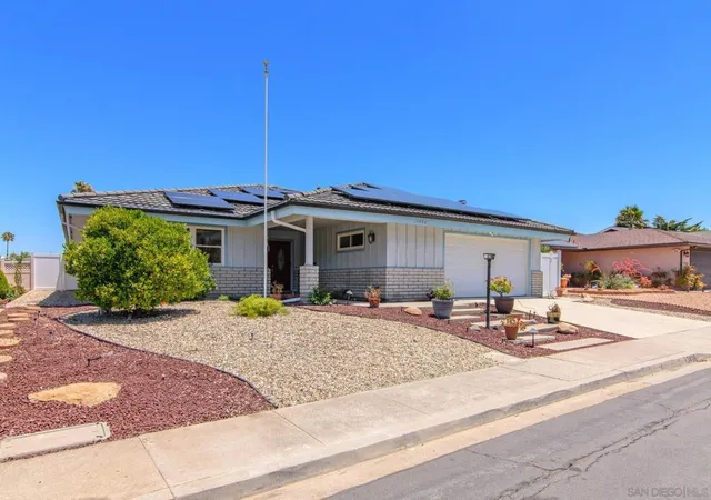 Homes for sale in San Diego, CA | 12496 Lomica Dr, San Diego, CA 92128 | MLS# 260015228SD