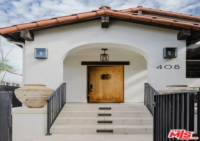 3rd image of 408 Westbourne Dr, Los Angeles, CA 90048 | MLS# 26851199