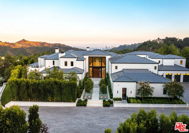 1st image of 73 Beverly Park Ln, Beverly Hills, CA 90210 | MLS# 26849853