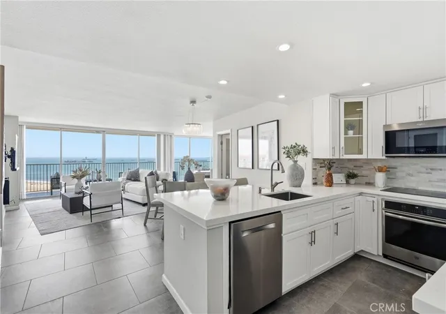 Photo 2 of Condo for sale at 700 E Ocean Blvd #2305, Long Beach, CA 90802 | MLS# OC26136926 | Listing updated on 2026-10-04