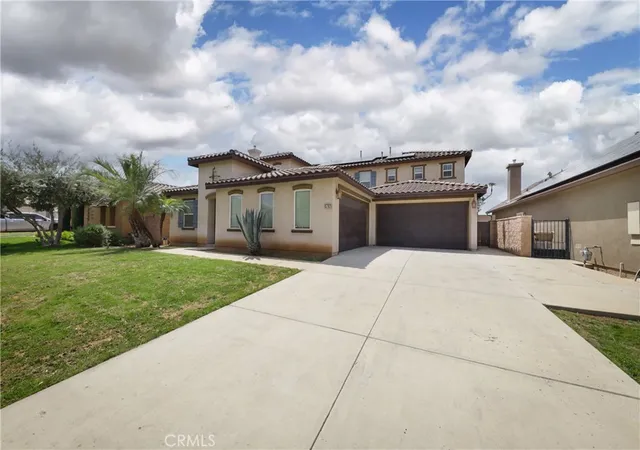 2nd image of 5702 Segovia Wy, Bakersfield, CA 93306 | MLS# MB26137057