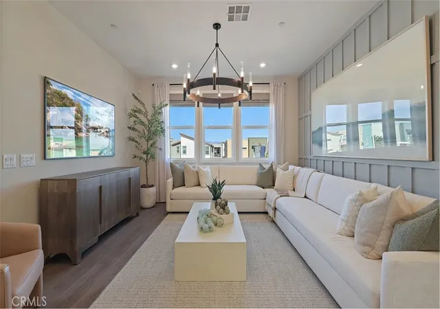 Homes for sale in Valencia, CA | 27556 Prarie Wy, Valencia, CA 91381 | MLS# OC26137054