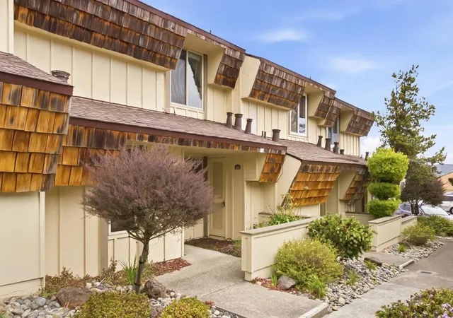 Homes for sale in South San Francisco, CA | 2712 Meath Dr, South San Francisco, CA 94080 | MLS# ML82051980
