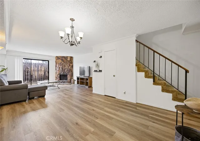 2nd image of 431 E Verdugo #G, Burbank, CA 91501 | MLS# SR26136954