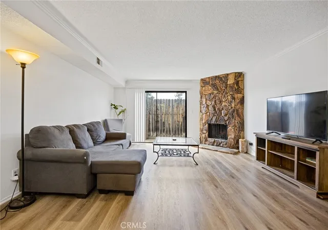 5th image of 431 E Verdugo #G, Burbank, CA 91501 | MLS# SR26136954