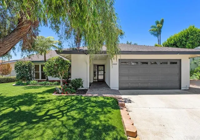 Homes for sale in Del Mar, CA | 13630 Portofino Dr, Del Mar, CA 92014 | MLS# NDP2606029