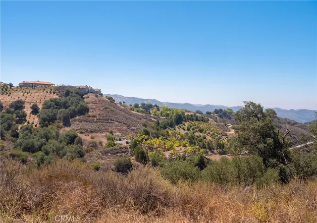 25th image of 44892 Via Barranca, Temecula, CA 92590 | MLS# SW26134357