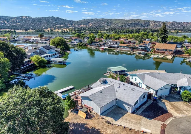 Homes for sale in Clearlake Oaks, CA | 13051 Flying Jib Ct, Clearlake Oaks, CA 95423 | MLS# LC26136517