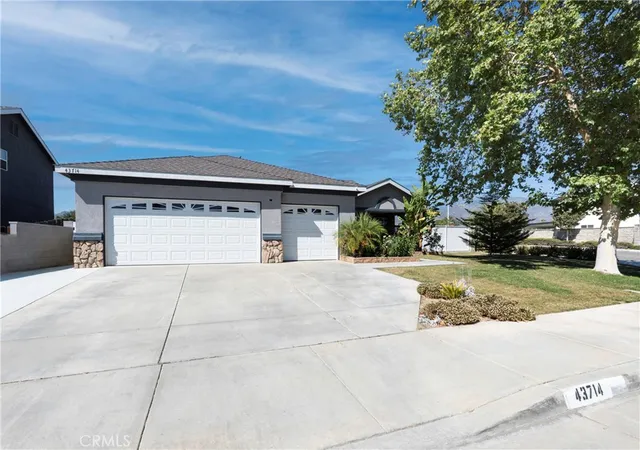 Photo 1 of Single family home for sale at 43714 Amazon, Hemet, CA 92544 | MLS# CV26137140 | Listing updated on 2026-10-02