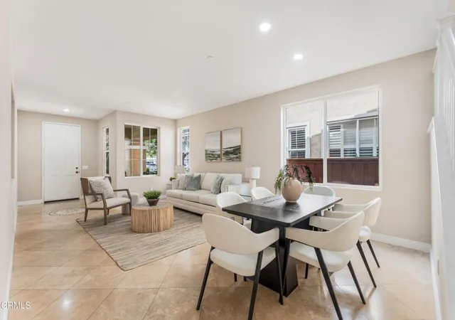 5th image of 341 Huerta St, Oxnard, CA 93030 | MLS# V1-37172