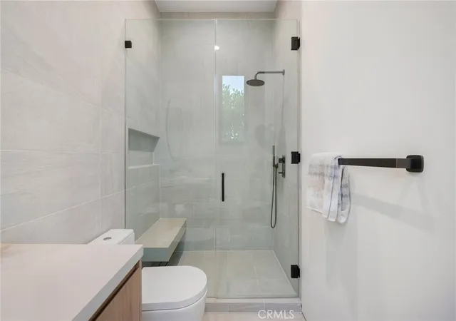 56th image of 16988 Strawberry Dr, Encino, CA 91436 | MLS# SR26137155