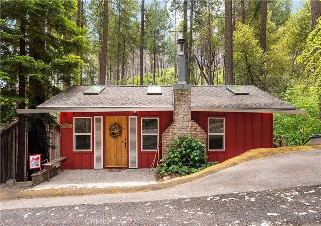 Homes for sale in Berry Creek, CA | 15 Toyon Trl, Berry Creek, CA 95916 | MLS# SN26136914