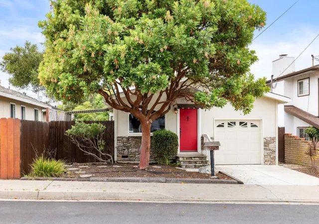 Homes for sale in Pacific Grove, CA | 514 7th St, Pacific Grove, CA 93950 | MLS# ML82052002