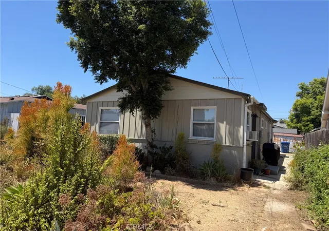 12th image of 17615 Kingsbury, Granada Hills, CA 91344 | MLS# SW26137060