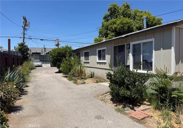 4th image of 17615 Kingsbury, Granada Hills, CA 91344 | MLS# SW26137060