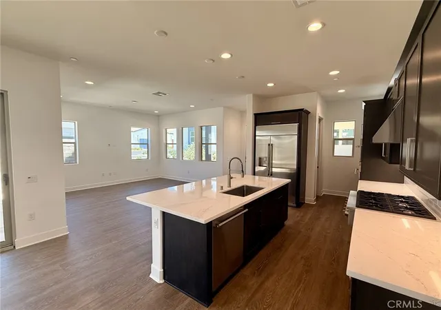 5th image of 27415 Creekwood Ln, Stevenson Ranch, CA 91381 | MLS# IG26137264