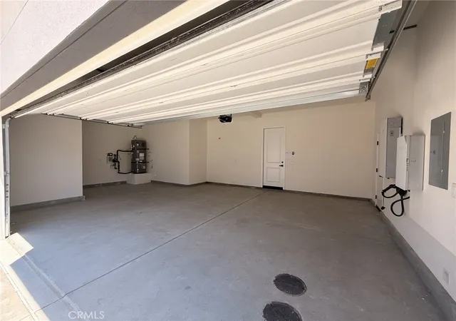 Photo 2 of Condo for sale at 27403 Creekwood Ln, Stevenson Ranch, CA 91381 | MLS# IG26137269 | Listing updated on 2026-06-29