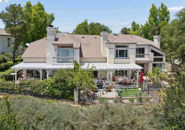 Photo 3 of Townhouse for sale at 24448 Hampton Dr #B, Valencia, CA 91355 | MLS# 41139341 | Listing updated on 2026-08-31