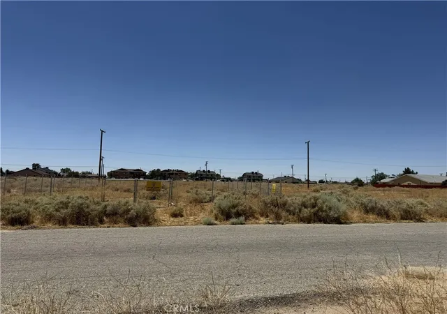 Homes for sale in California City, CA | 0 Quezon, California City, CA 93505 | MLS# IV26137311