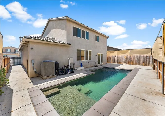 Single family home for sale at 2014 Boxwood, Rosamond, CA 93560 | MLS# SR26137074