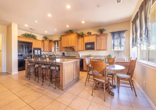 Photo 3 of Single family home for sale at 19506 Arcata Rd, Apple Valley, CA 92307 | MLS# PTP2604799 | Listing updated on 2026-09-02