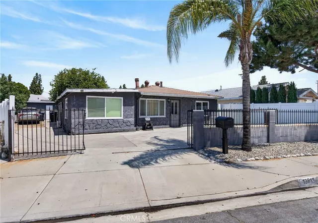 Homes for sale in Baldwin Park, CA | 13813 Clearcrest, Baldwin Park, CA 91706 | MLS# IV26137322