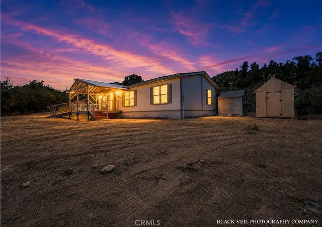 Homes for sale in Frazier Park, CA | 13103 Boy Scout Camp Rd, Frazier Park, CA 93225 | MLS# SR26130335