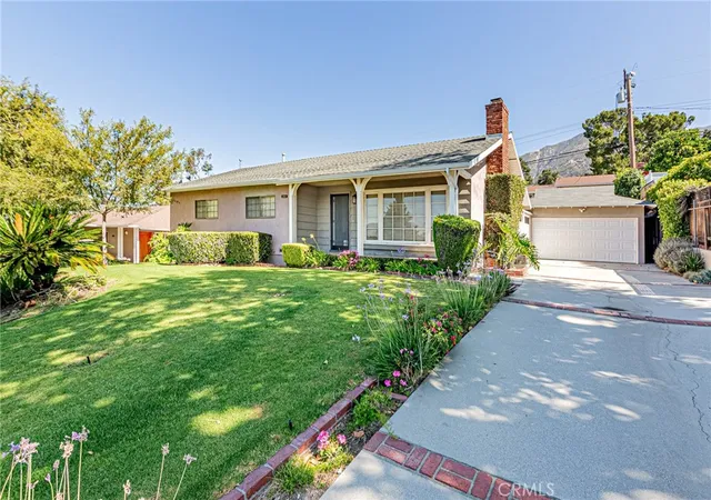 Photo 1 of Single family home for sale at 2521 Harmony Pl, La Crescenta, CA 91214 | MLS# SR26137414 | Listing updated on 2026-09-12