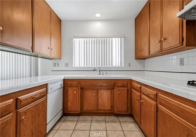 5th image of 17050 Rinaldi St, Granada Hills, CA 91344 | MLS# SR26135656