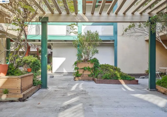 3rd image of 1771 Broadway St, Concord, CA 94520