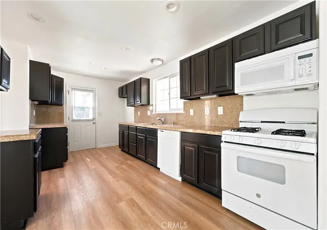 Homes for sale in Simi Valley, CA | 1720 Anderson St, Simi Valley, CA 93065 | MLS# OC26118667