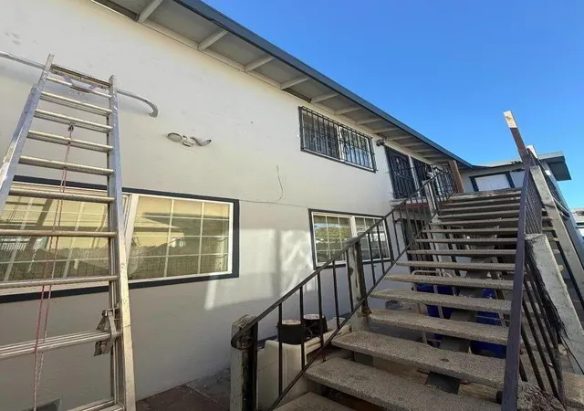 2nd image of 219 Barrett Ave, Richmond, CA 94801 | MLS# ML82052033