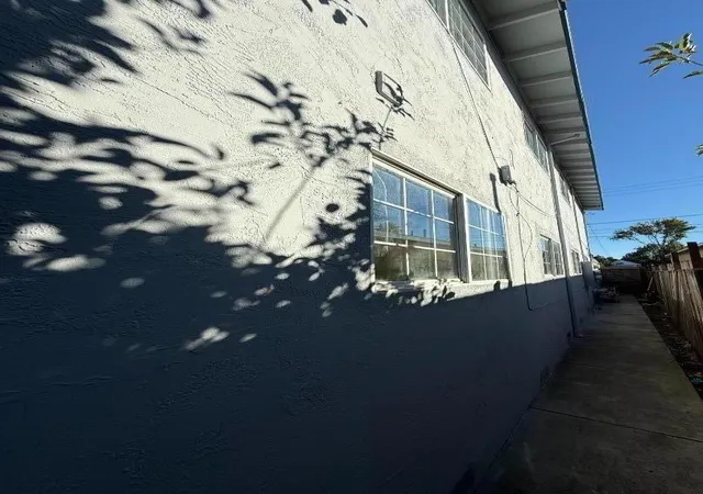 4th image of 219 Barrett Ave, Richmond, CA 94801 | MLS# ML82052033
