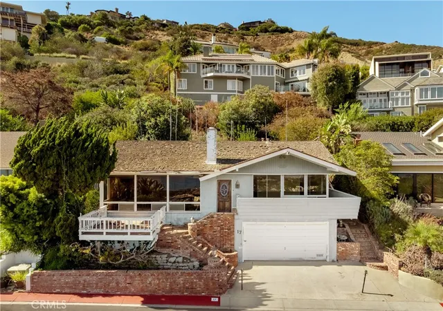 Homes for sale in Laguna Beach, CA | 17 N Vista De La Luna, Laguna Beach, CA 92651 | MLS# LG26133871