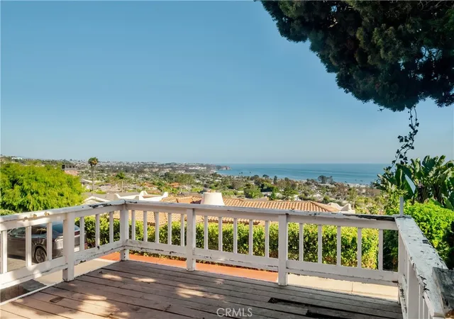 Homes for sale in Laguna Beach, CA | 17 N Vista De La Luna, Laguna Beach, CA 92651 | MLS# LG26133871