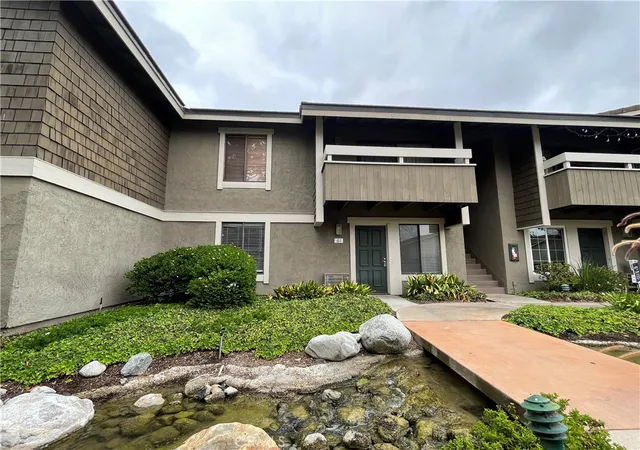 4th image of 61 Streamwood, Irvine, CA 92620 | MLS# TR26137486