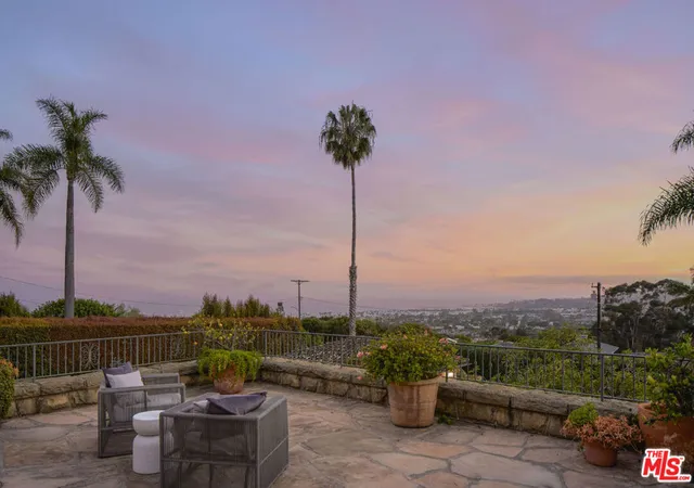 Homes for sale in Santa Barbara, CA | 1615 Overlook Ln, Santa Barbara, CA 93103 | MLS# 26851413