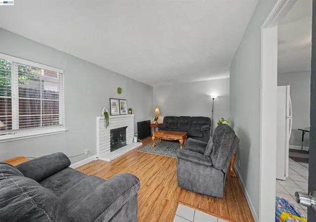 image of 200 Riverside Pl, Bay Point, CA 94565 | MLS# 41139383