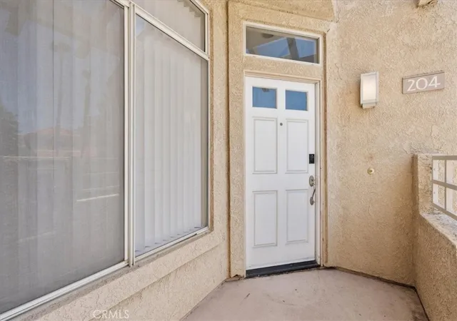 Homes for sale in Corona, CA | 3100 Altura Ct, Corona, CA 92882