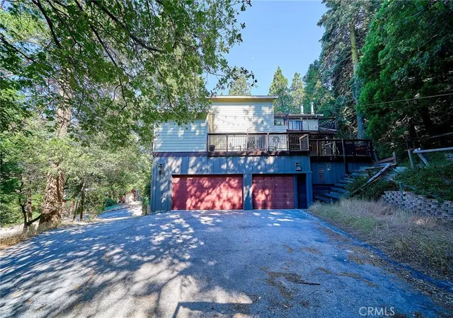 Homes for sale in Crestline, CA | 23891 Lakeview, Crestline, CA 92325 | MLS# TR26137510