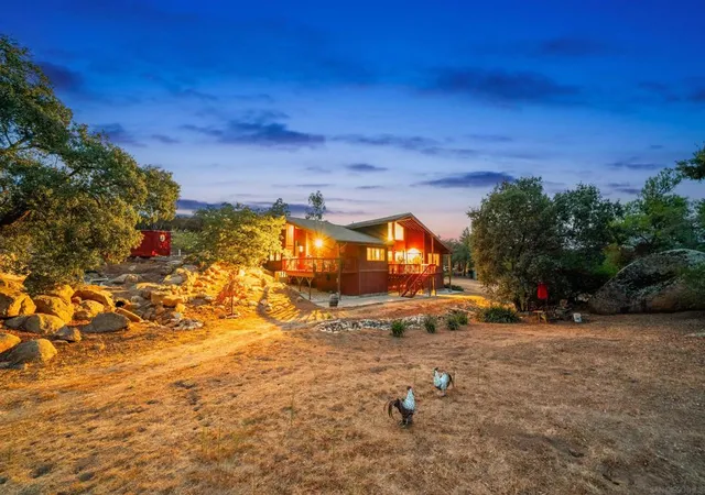 4th image of 2410 Mount Elena Way, Jamul, CA 91935 | MLS# 260015274SD